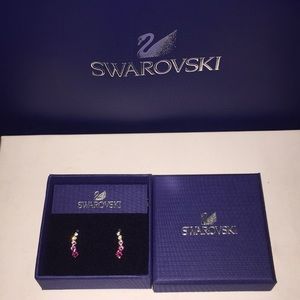 ✨Swarovski Pink Crystal Earrings✨